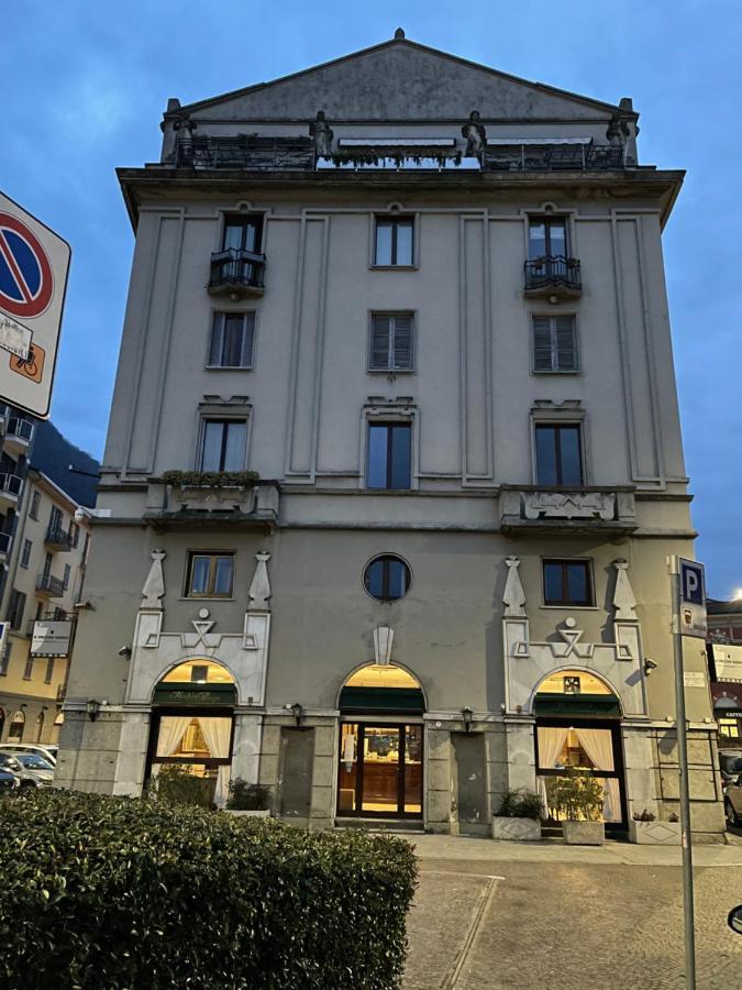 Il Vecchio Borgo Relais Hotel Como Exterior photo